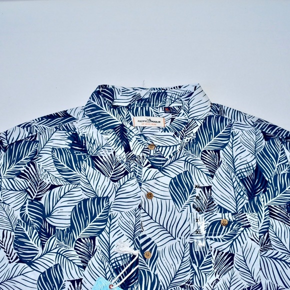 New! Pacific Marlin Men’s Button Down Shirt Leaf Print Pattern Size XL - Picture 4 of 10